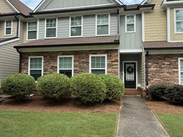 1471 Lincoln Dr, Bogart, GA 30622