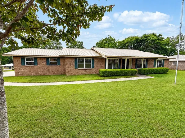 2001 Saddlewood Trl, Dothan, AL 36301