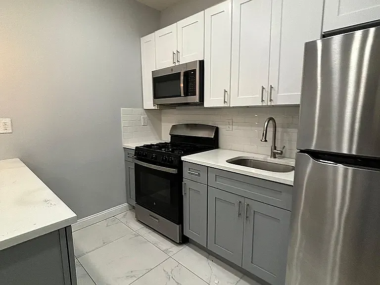 1 bed, 800 sqft, $1,250 — Photo 2