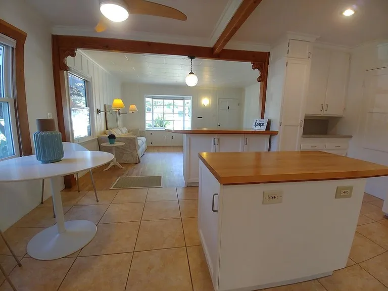 3555 Colonial Ave #1 — Photo 8