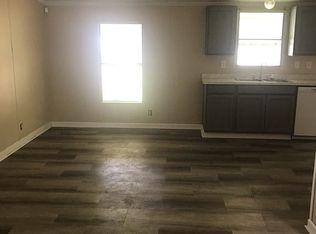 6093 Holly Dr, Bay Saint Louis, MS 39520