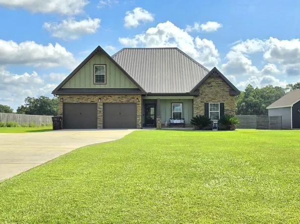 1111 S County Road 9, Slocomb, AL 36375