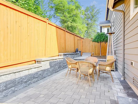 3rd image of 11501 174th Avenue NE
