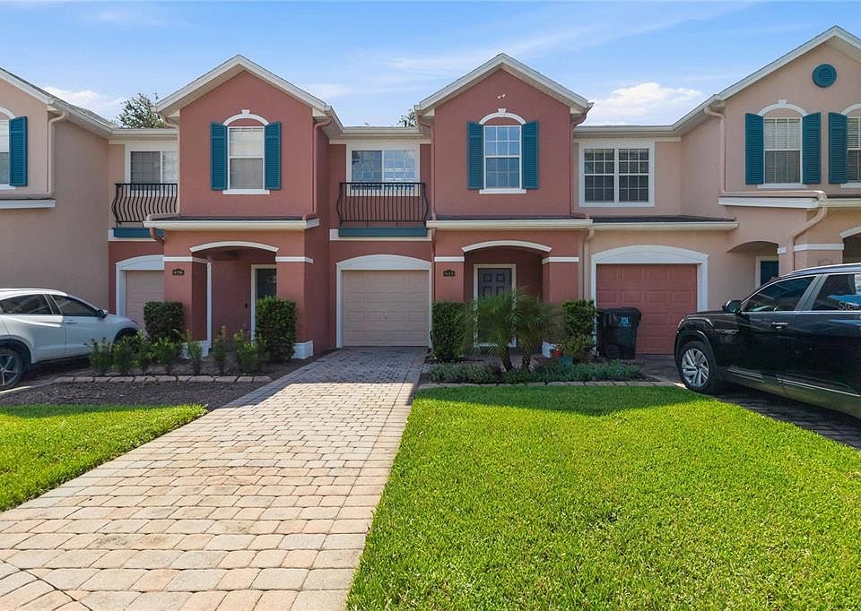 1st image of 933 PINE POINTE LANE