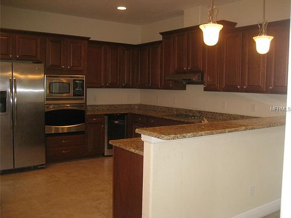 4th image of 3815 W Gray St