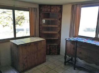 10079 Maple Grove Rd, Charlevoix, MI 49720