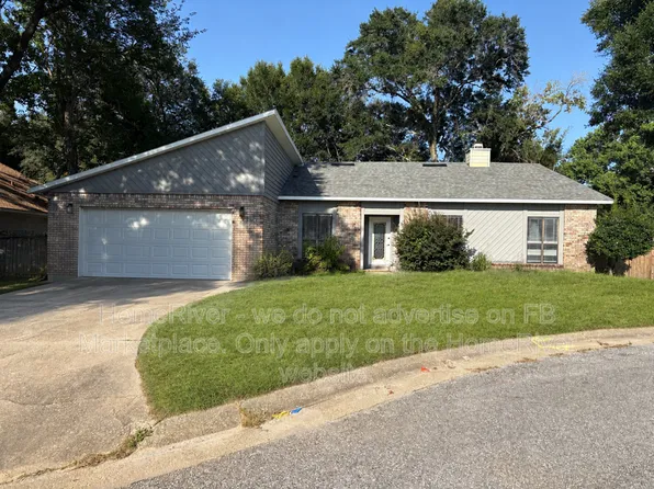 4780 Baywind Dr, Pensacola, FL 32514