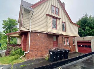901 Danforth St APT 3, Syracuse, NY 13208