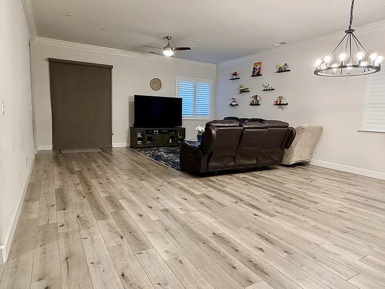 2930 Shady Acres Loop — Photo 18