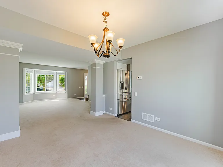1371 E Braymore Cir — Photo 4