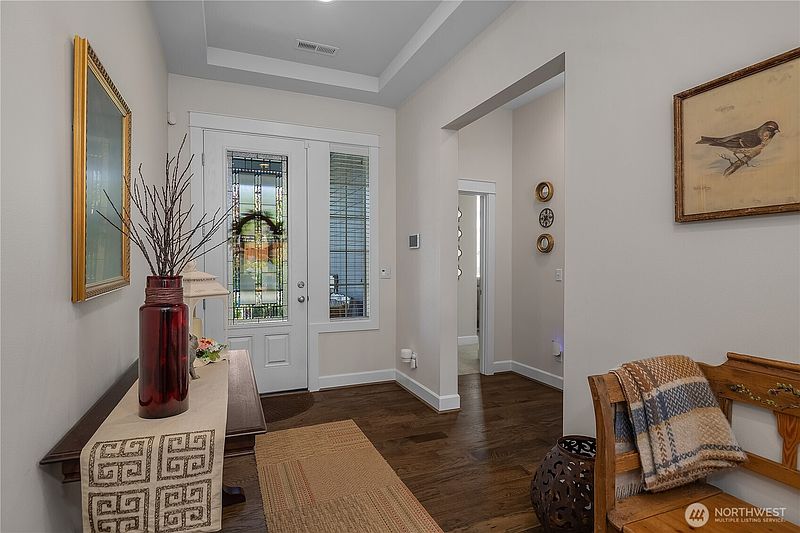 5th image of 3347 Arrowroot Street SE