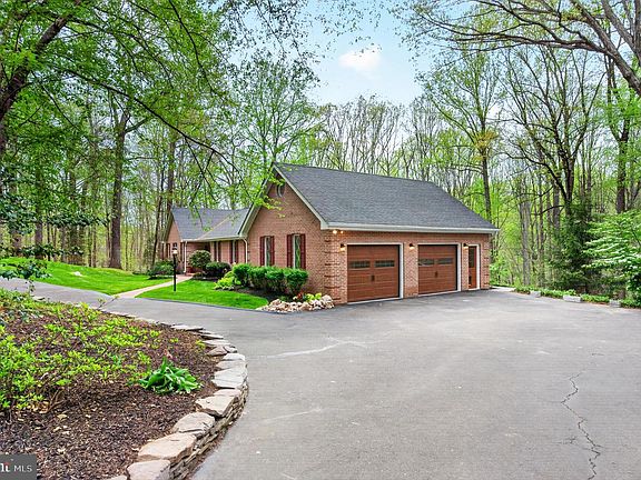 4th image of 11720 Amkin Dr