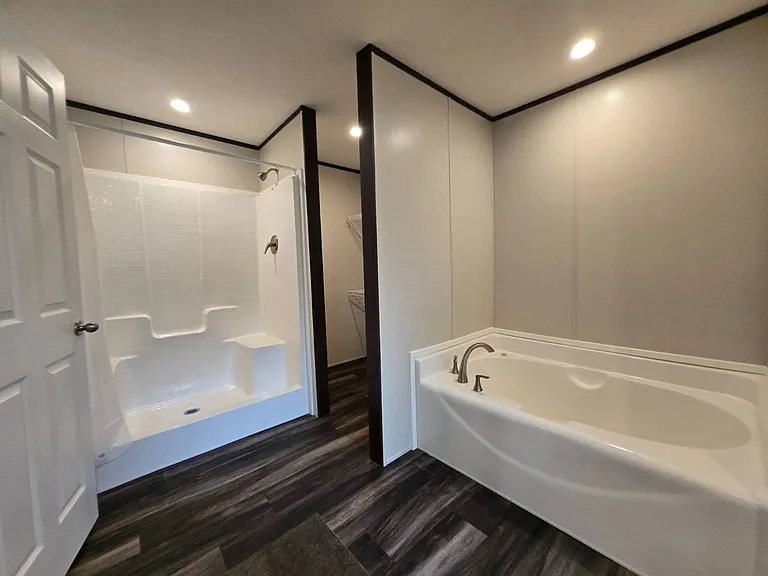14142 Lorraine Rd #26 — Photo 9