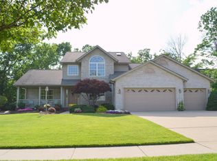 6955 Red Ash Ct, Hamilton, OH 45011