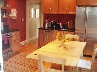 31 Magnolia Ave #7U, Cambridge, MA 02138