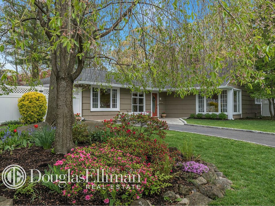1st image of 3 Hemlock Ln