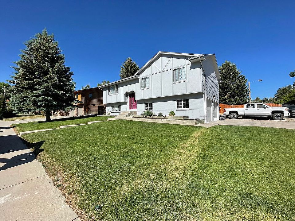 1st image of 1205 Midwest Dr