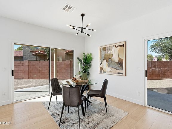 5th image of 17606 N 17TH Place #1002