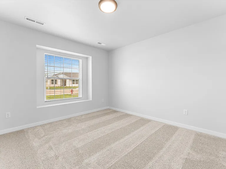 510 Waverly Ave — Photo 22