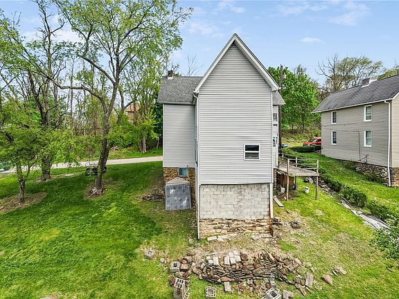 4th image of 1101 Chambers Avenue Ext
