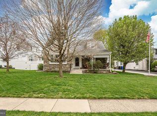 109 Locust Rd, Morton, PA 19070