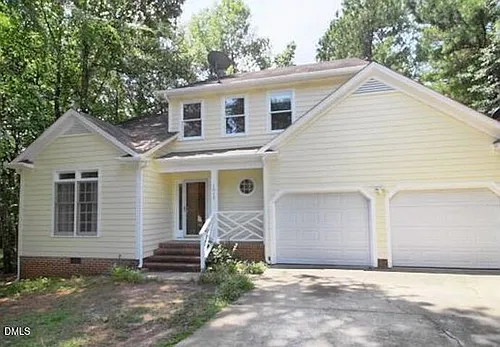 1012 Sturbridge Dr Photo 1