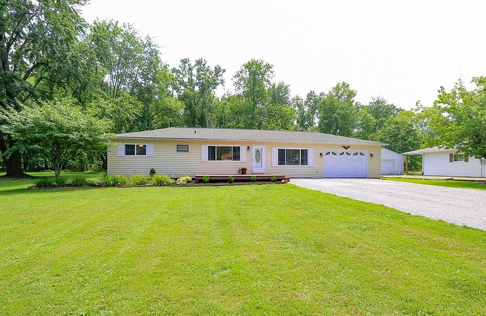 1st image of 1353 Lela Ln