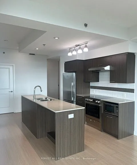 320 Tweedsmuir Ave #1902 — Photo 9