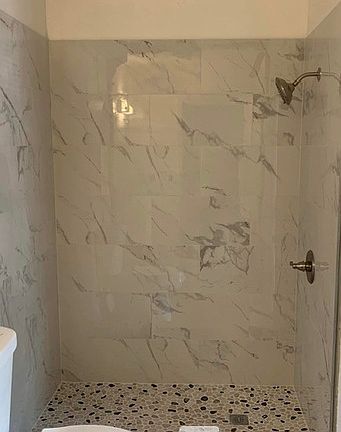 3rd image of 1410 Montana Ave #1410