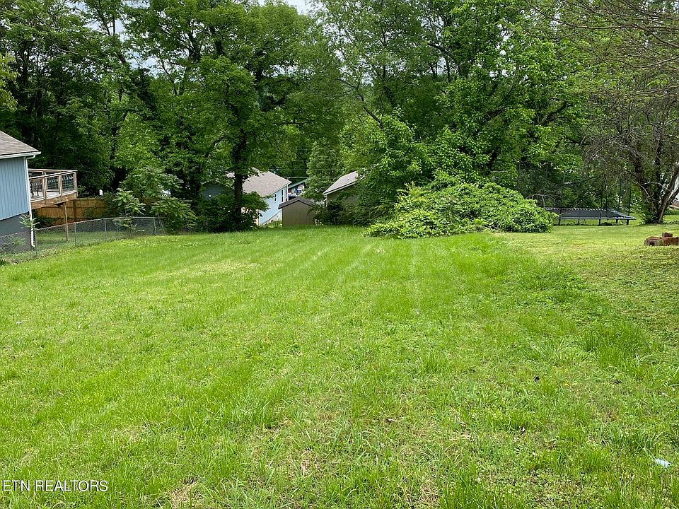 1st image of 4136 NW Apex Dr