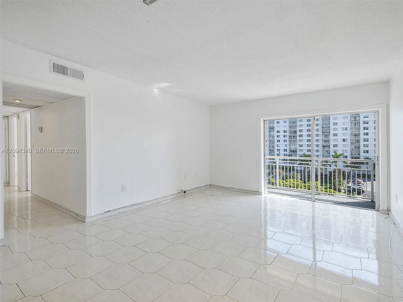 Coastal Towers Condo — Photo 2