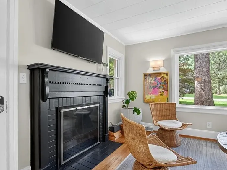 116 Sunset Dr — Photo 6