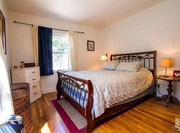 4th image of 420 W Los Olivos St