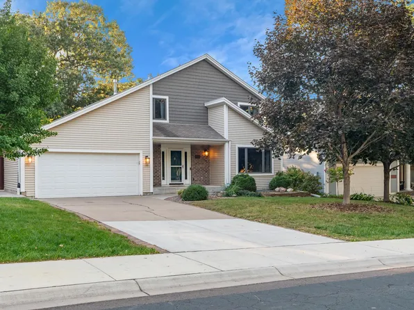 1228 Robin Ln, New Brighton, MN 55112