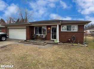 26615 Karen Ave, Warren, MI 48091