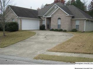1340 Moss Rose Ln, Hoover, AL 35244