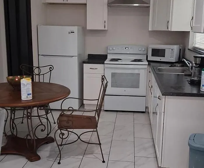 3408 Douglas St #2A — Photo 6