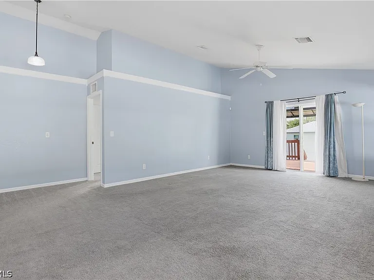 3005 41st St W — Photo 23