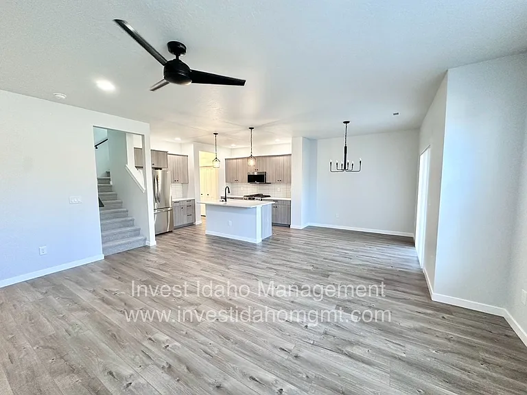 6832 W Corona St — Photo 14