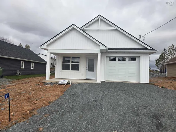 39 Rubys Way, Stewiacke, NS B0N 2J0