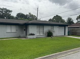 1773 El Mar Ln, Seabrook, TX 77586