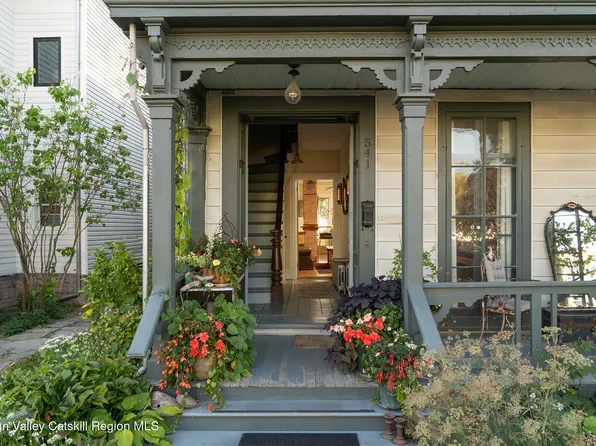 541 Washington Street, Hudson, NY 12534