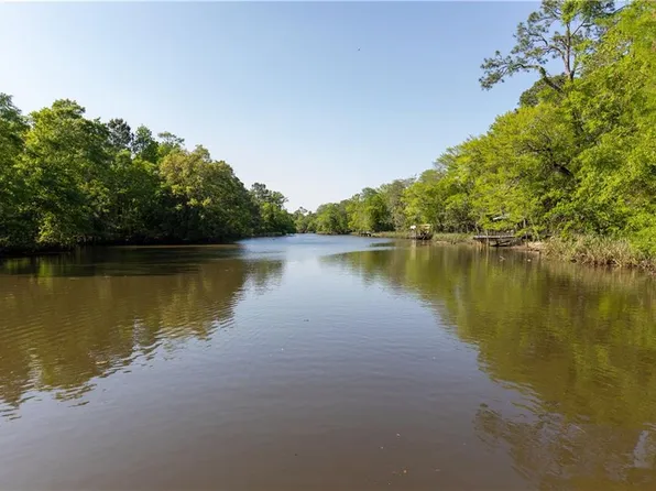 1620 W Martin Dr, Mobile, AL 36605