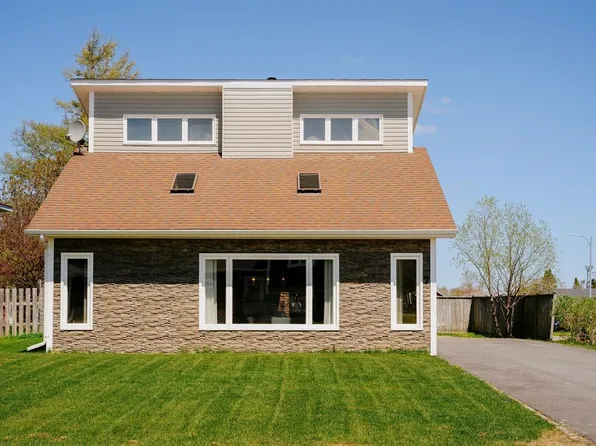 7 Wright Crescent, Gander, NL A1V2G9