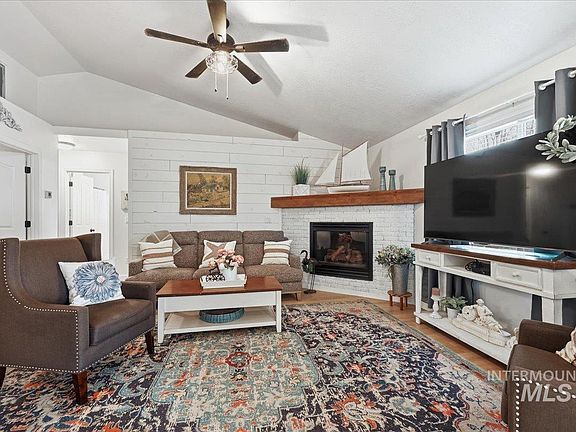 4th image of 1219 W Eagle Ave