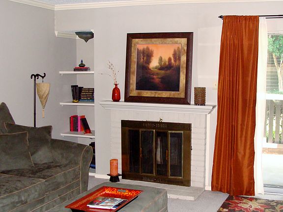 4th image of 829 Merrywood Gln