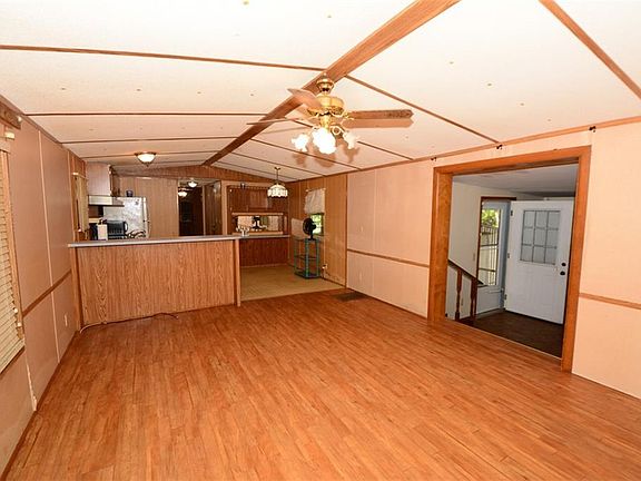 2nd image of 95087 Catalina Dr
