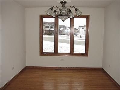 4th image of 1296 Southcreek Dr