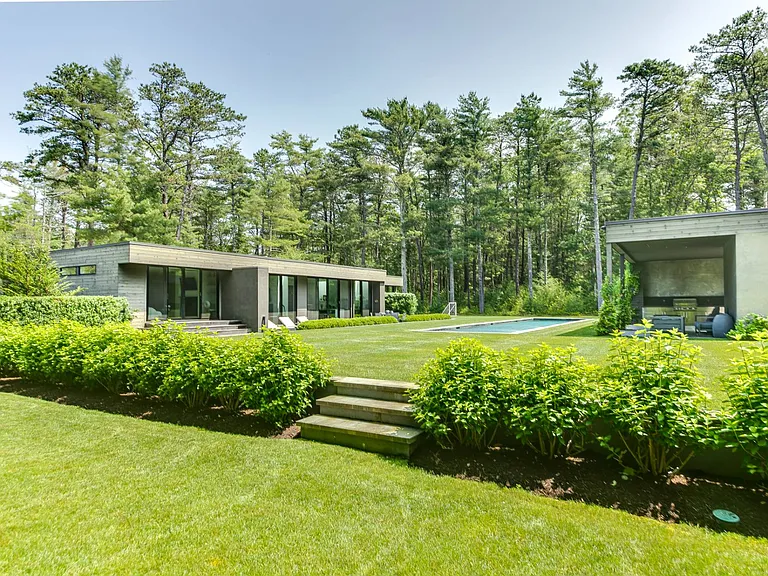 189 Swamp Rd — Photo 3