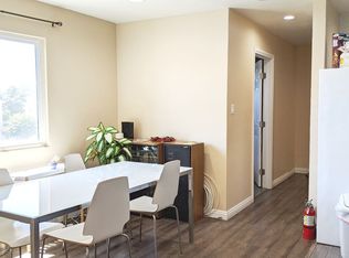 1299 W 37th Dr #2, Los Angeles, CA 90007